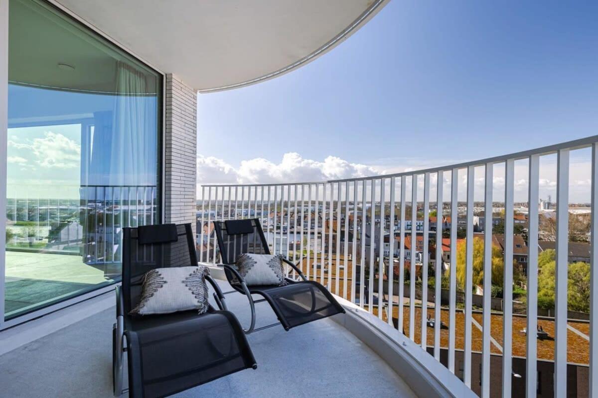 Huswell - Bright Apartment With Seaview Bredene Exterior photo